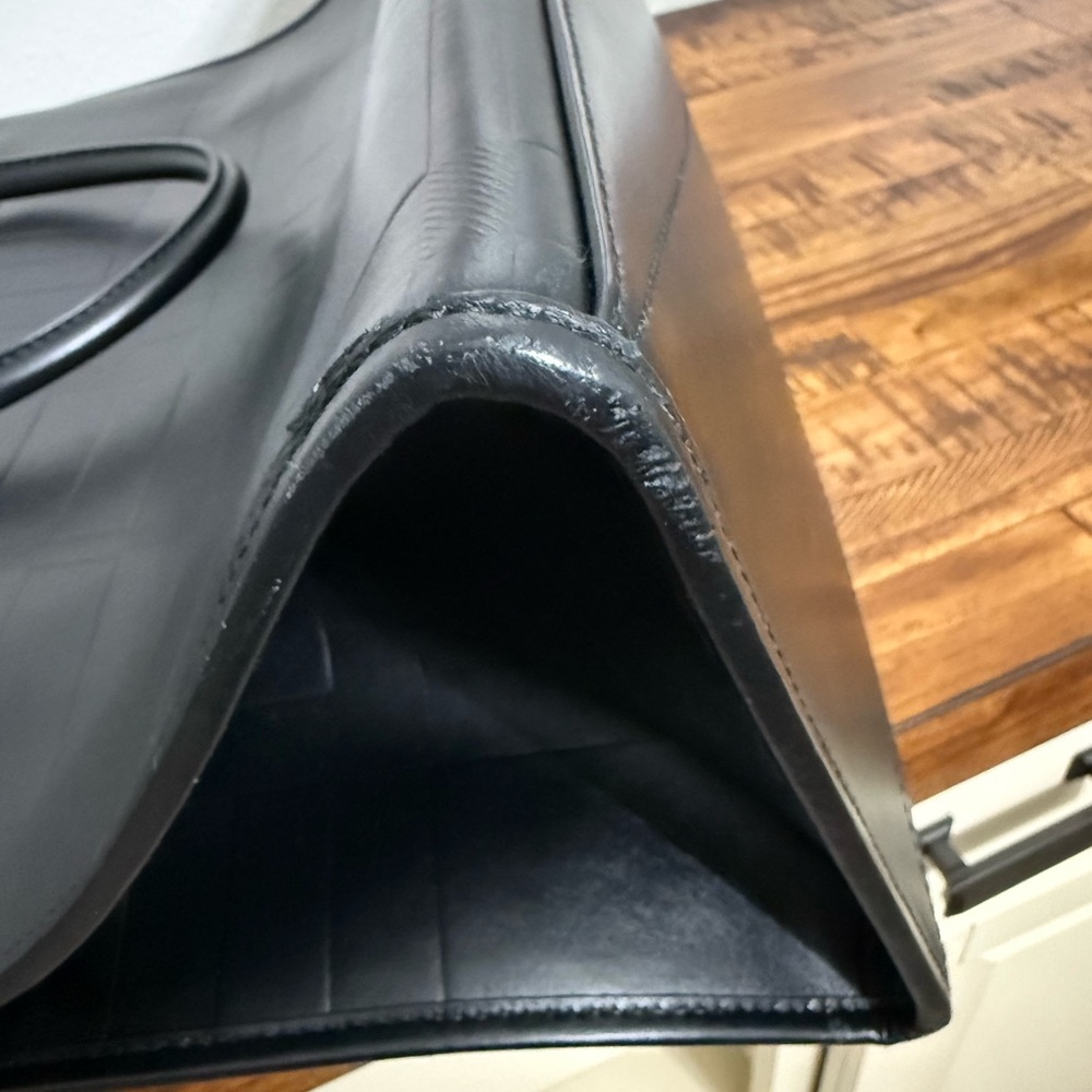 Burberry Black Leather Tote - Picture 5 of 15